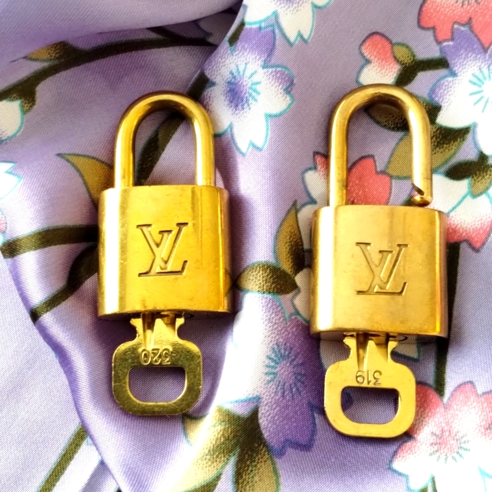 Two Louis Vuitton lock and key  319 And 320
